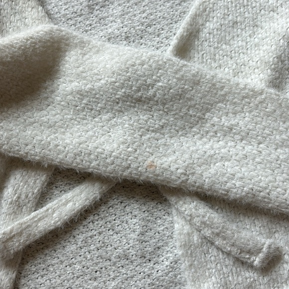 Hollister Tie-Front Cardigan - Picture 5 of 6